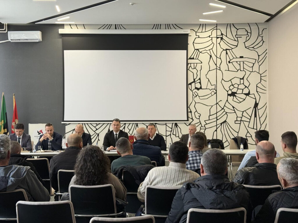 Rudni uglja - otkupni centar, Рудник угља - откупни центар